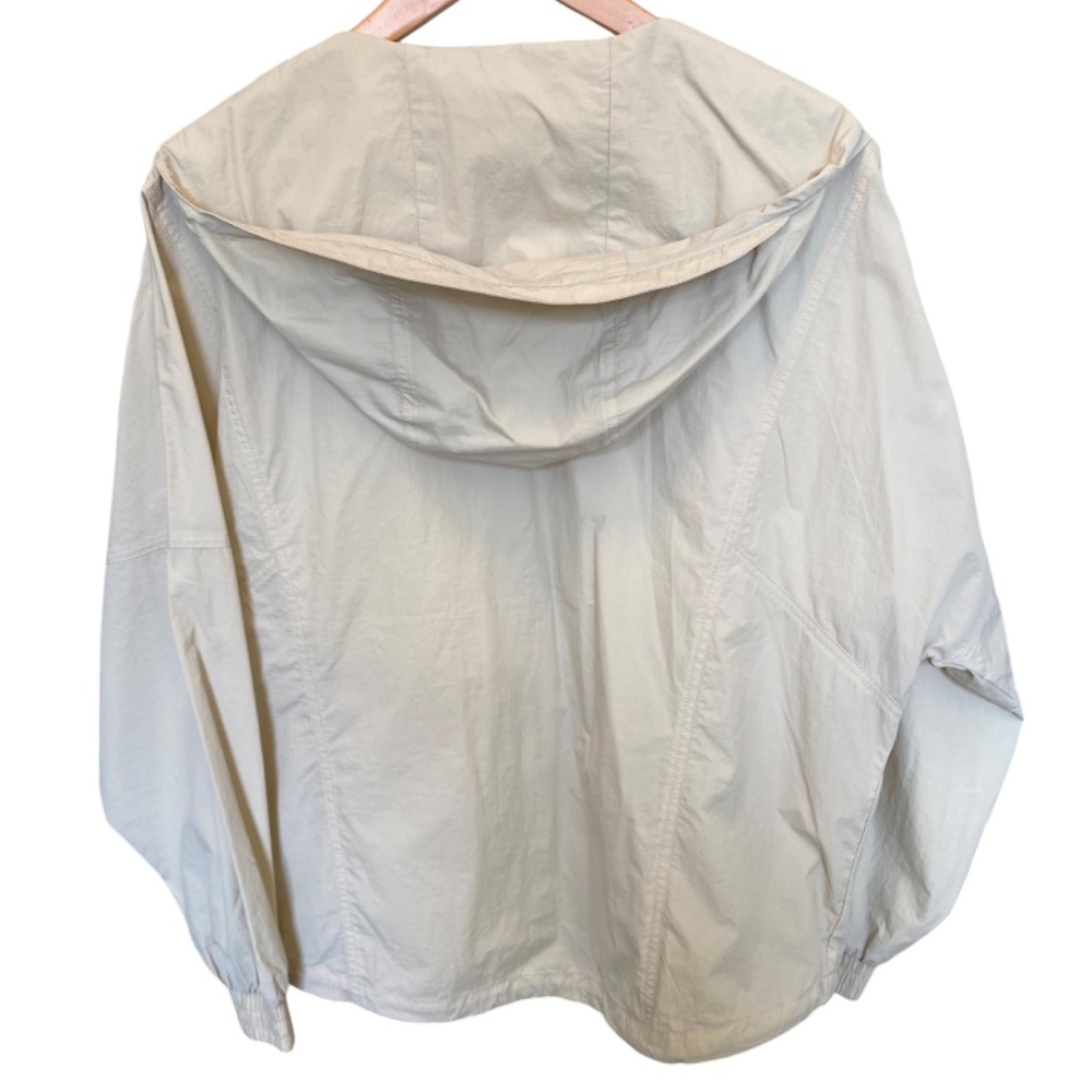 Varley Cream Zip-Up Hooded Windbreaker Jacket - Picture 5 of 11